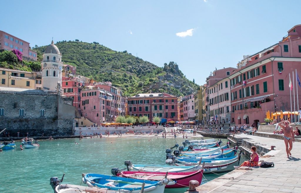 Beautiful colored buildings at the harbor of Vernazza in Cinque Terre - Italy