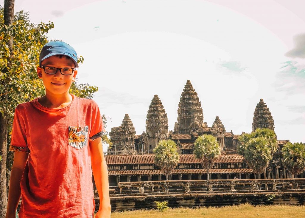 Selfie with Angkor Wat in Siem Reap - Cambodia
