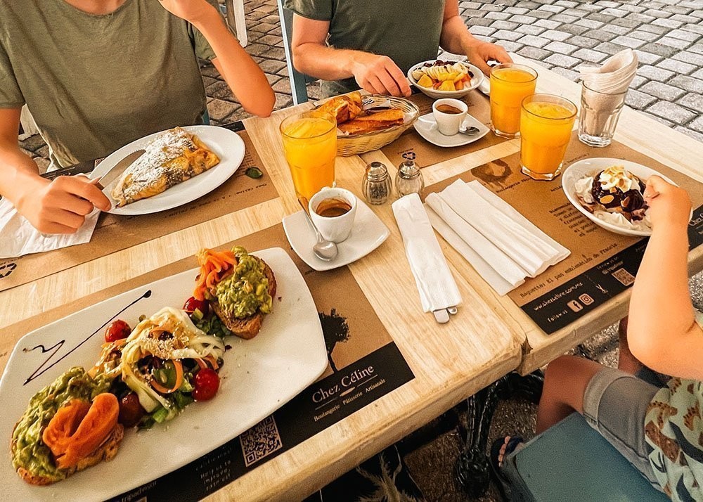 Breakfast is served at Chez Céline a restaurant in Playa Del Carmen - Mexico